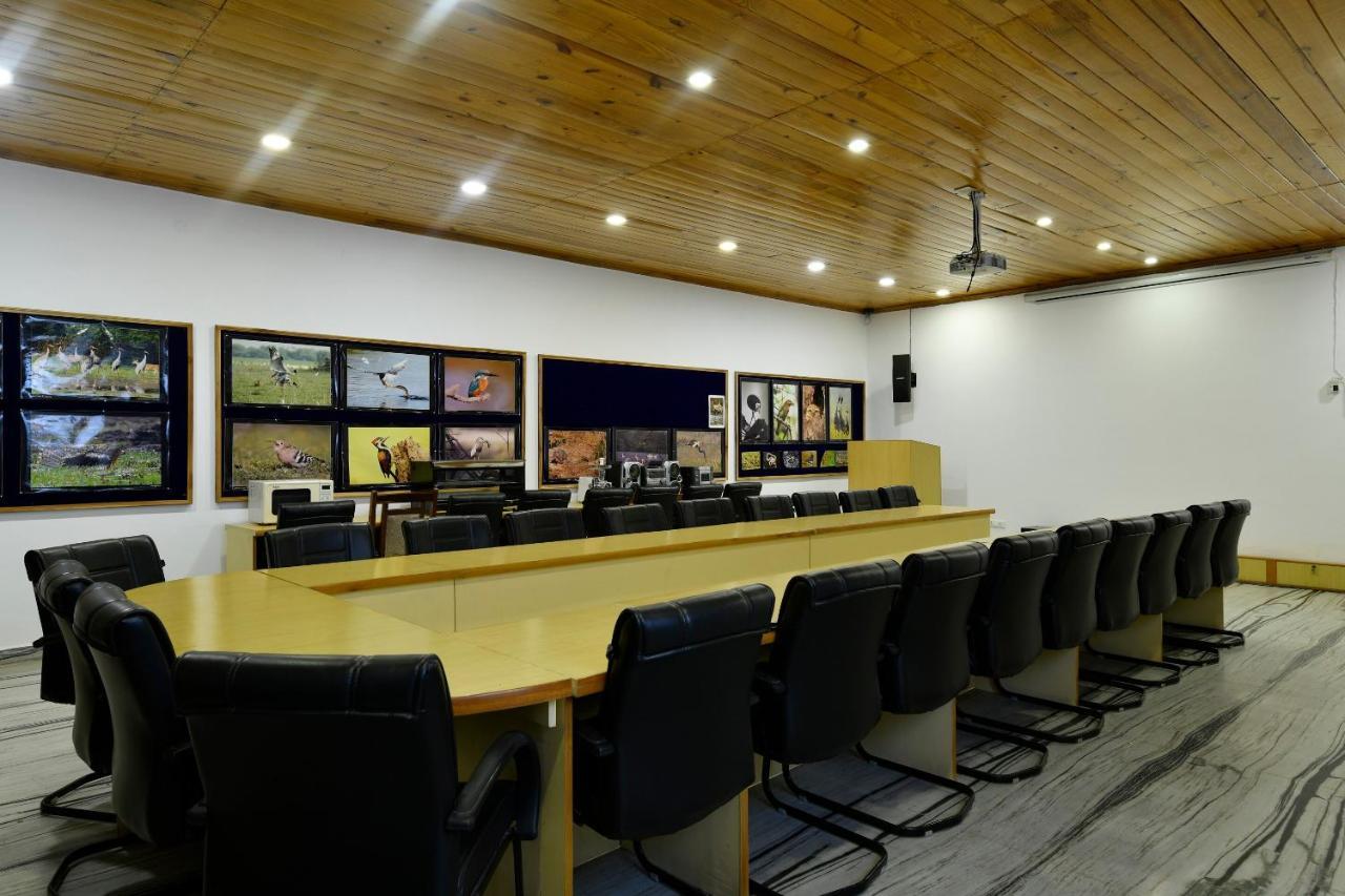 Hotel Sunbird Bharatpur Kültér fotó