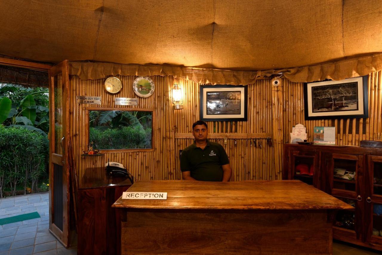 Hotel Sunbird Bharatpur Kültér fotó