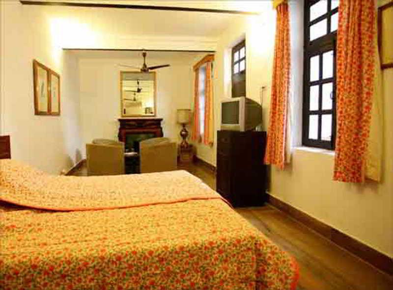 Hotel Sunbird Bharatpur Kültér fotó